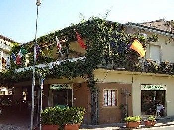 Lastra Bed & Car Lastra a Signa Bagian luar foto
