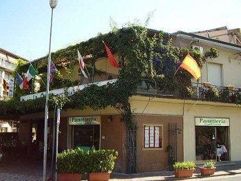 Lastra Bed & Car Lastra a Signa Bagian luar foto